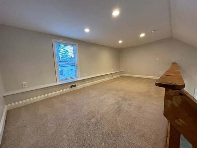 1 bed, 700 sqft, $1,850 — Photo 2