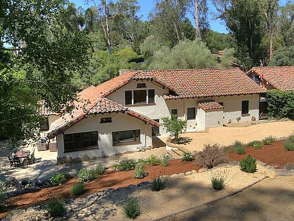 4th image of 806 Camino Viejo