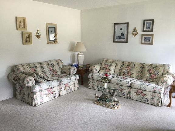 2nd image of 2800 Indian River Blvd