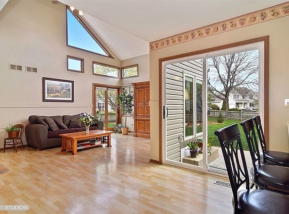 4th image of 2296 Cottonwood Dr