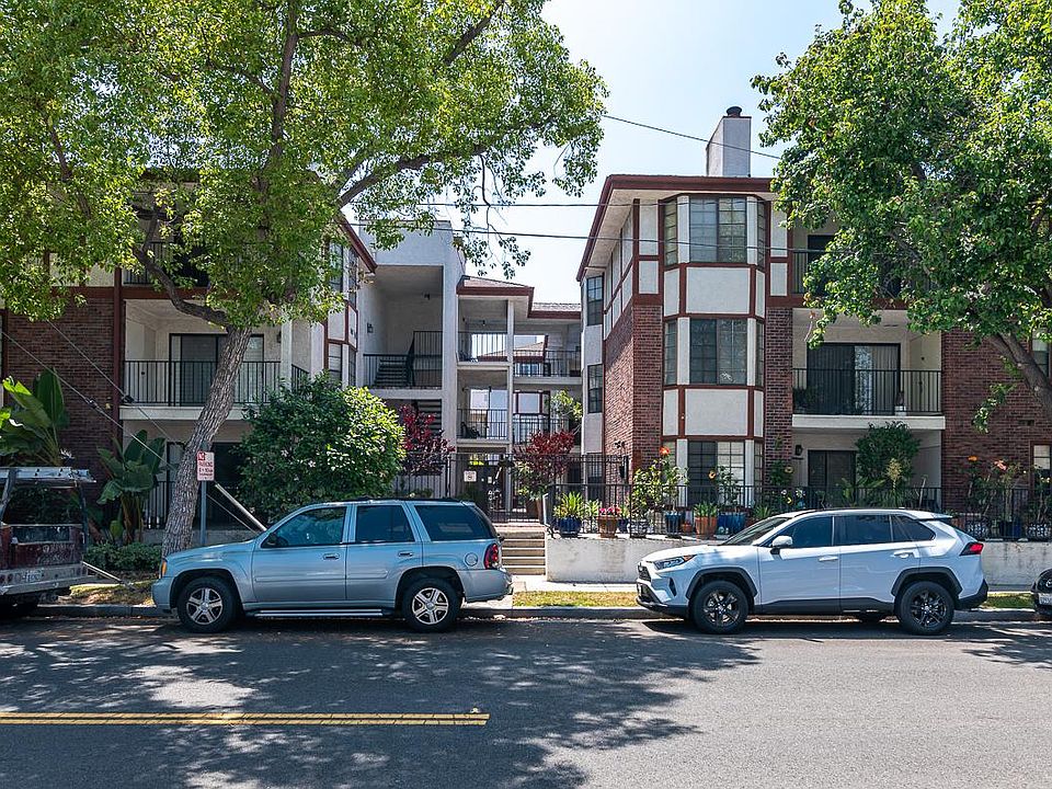 1st image of 811 N Columbus Ave APT 12