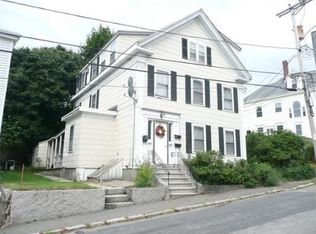 30 Elm St, Gloucester, MA 01930