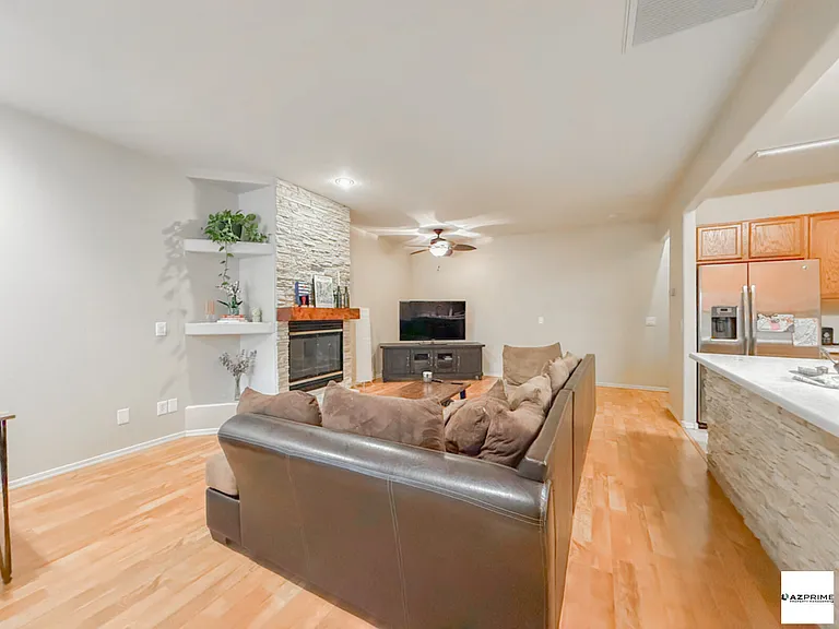 1147 Mary Dr #2 — Photo 11