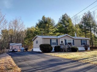 14 Joatmon Dr, Auburn, ME 04210
