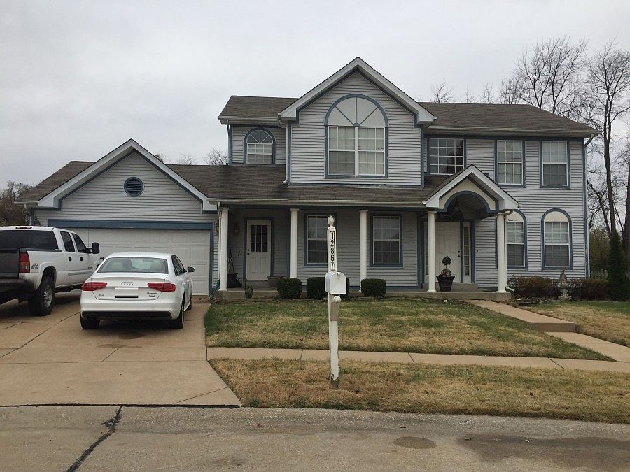 1st image of 12867 Meadowdale Dr