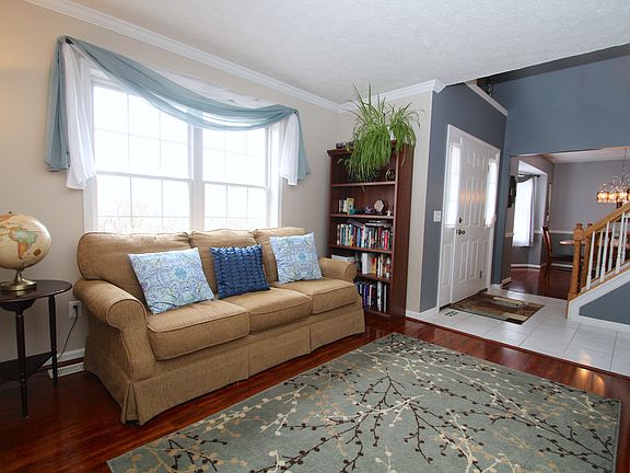 4th image of 17 Cadence Ct