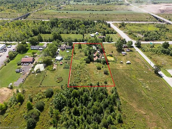 3rd image of 320 Netherby Rd