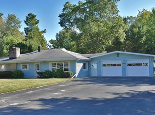 1940 Pine Dr, Traverse City, MI 49686