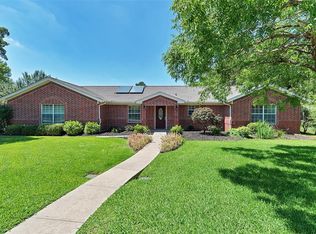 1217 Ridgewood Cir, Southlake, TX 76092