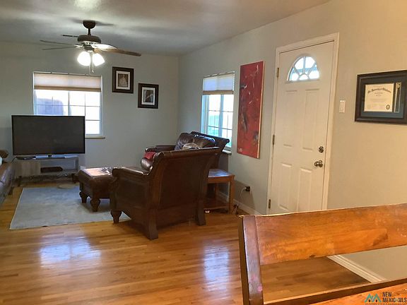 4th image of 514 Sunset Dr