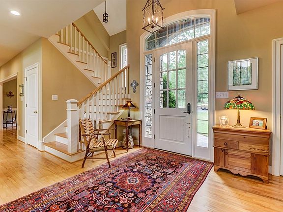 3rd image of 1219 Norvell House Ct