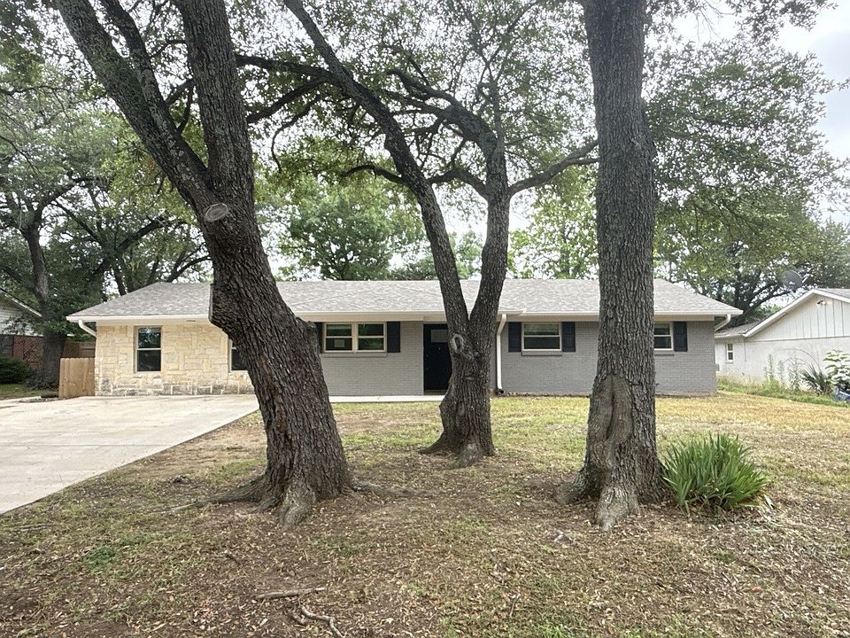 1st image of 523 Wynne Rd