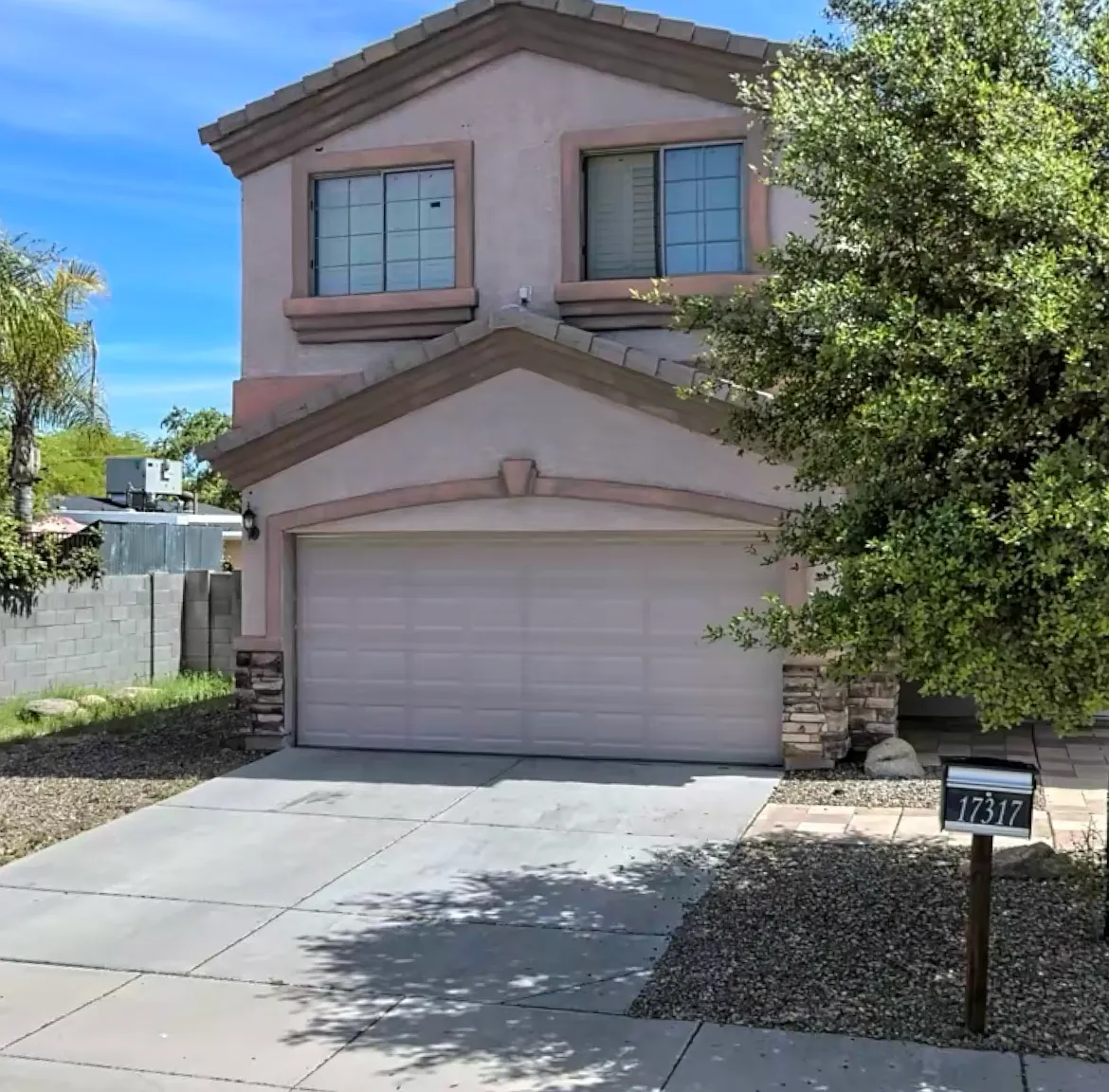 4 bed, 1753 sqft, $2,300 — Photo 1