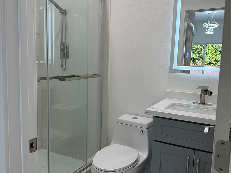 master bathroom 2