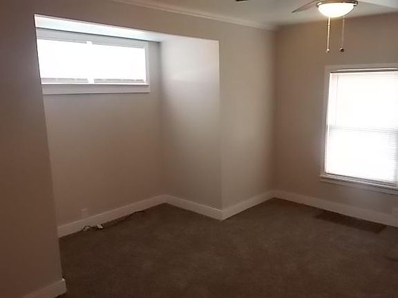 5th image of 1693 Thomas Ave