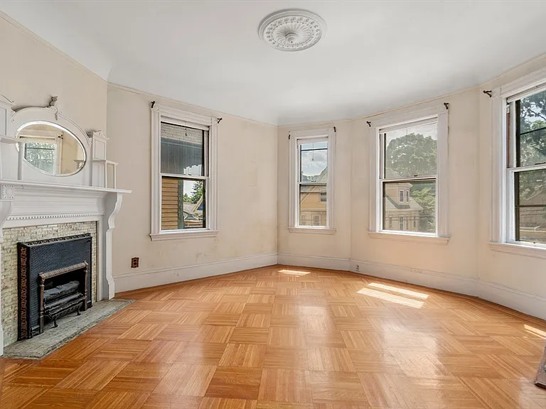28 Boylston St #2 — Photo 9