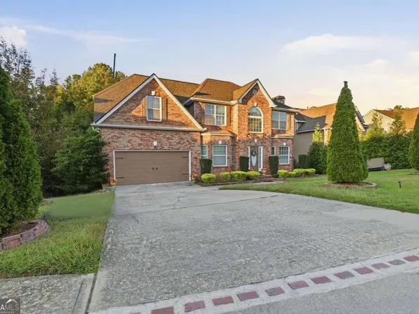 598 Georgia Cir, Loganville, GA 30052