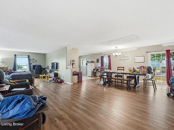 5th image of 722 Claybrook Ln