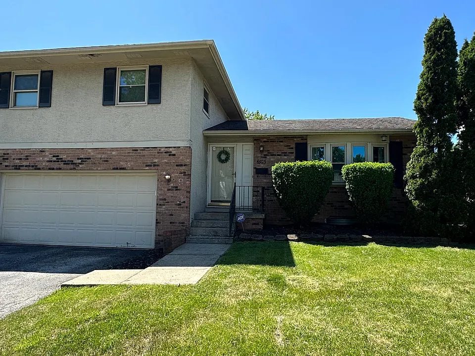 6925 Ardelle Dr