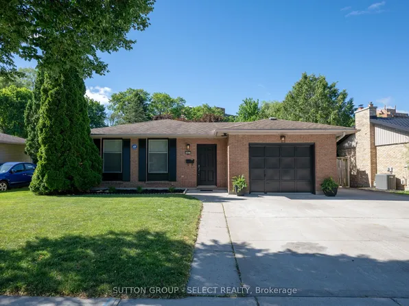 661 Grenfell Dr, London, ON N5X 2C4