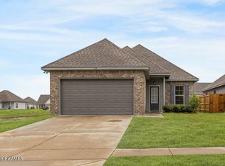 109 Cotton Field Dr, Lafayette, LA 70507