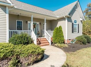 15891 Springfield Dr, Disputanta, VA 23842