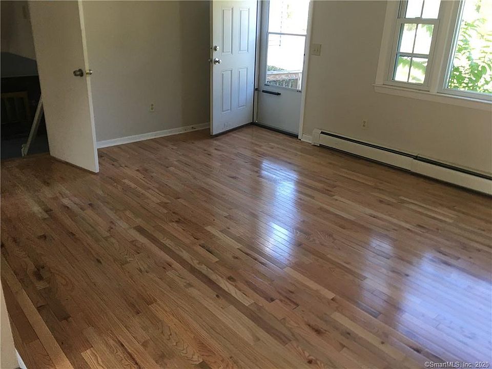 2nd image of 49 Costanzo Ct
