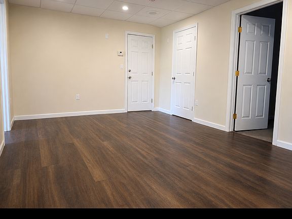 4th image of 1913 Dover Rd #4
