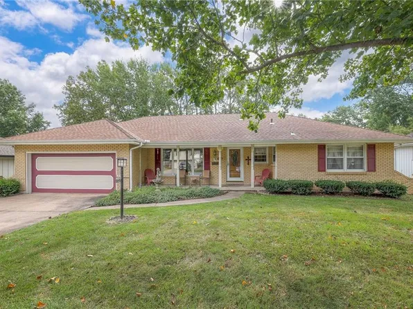 6111 Harvard Ave, Raytown, MO 64133