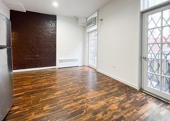 1st image of 206 E 81st St #1DD