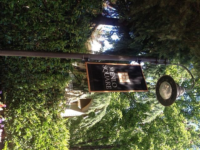 MenloSquaresign_06182014