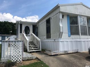 68 Crab Orchard Ln, Carbondale, IL 62902