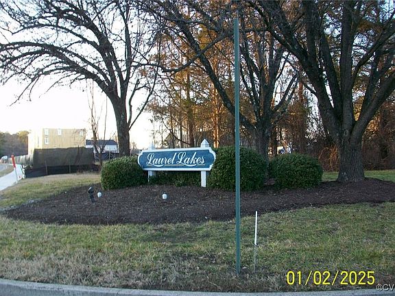 2nd image of 9352 Castle York Ct