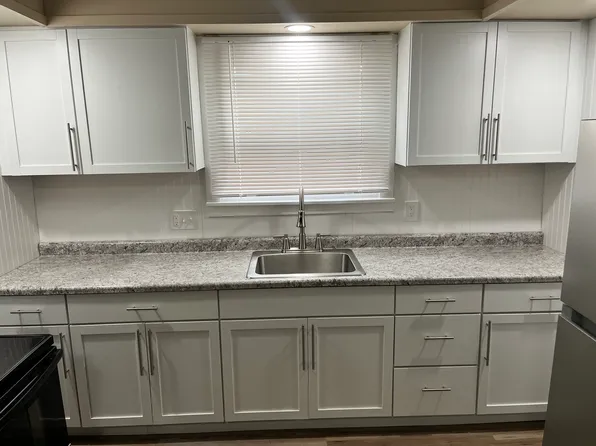 3421 Mahoning Rd NE, Canton, OH