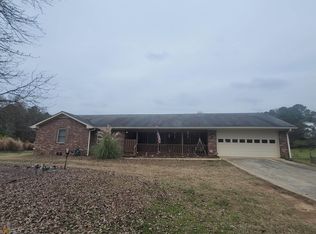 255 E Macedonia Church Rd, Oxford, GA 30054