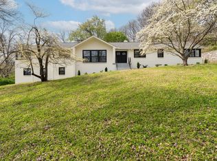 6612 Fox Hollow Rd, Nashville, TN 37205