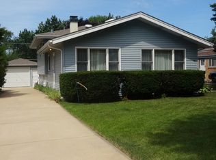 18 N Craig Pl, Lombard, IL 60148