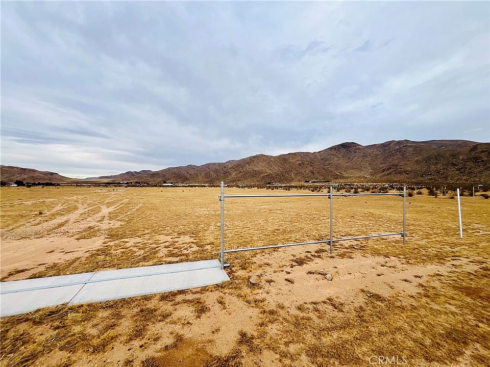 1st image of 25988 Las Piedras Dr
