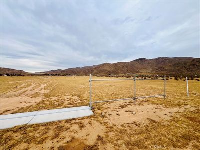 25988 Las Piedras Dr, Apple Valley, CA, 92307