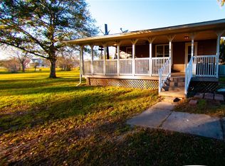 2020 Rymal Rd, Alvin, TX 77511