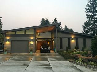 7810 SW Canyon Ln, Portland, OR 97225