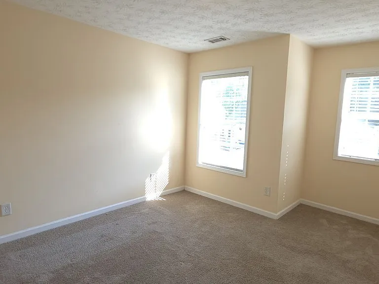 465 Little Creek Rd — Photo 12