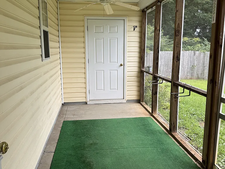 531 Glenlea Ln — Photo 14