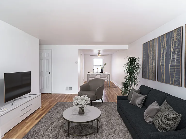 West Gate Townhomes — Photo 7