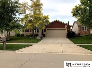 8120 S 58th St, Lincoln, NE 68516