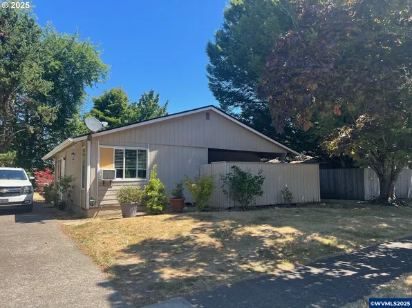 4223 Campbell Dr SE, Salem, OR 97317