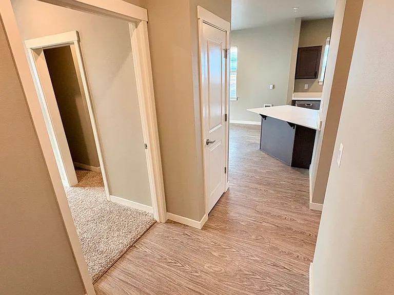 Introducing Dry Canyon Redmond's newest Luxury Apartments — Photo 97