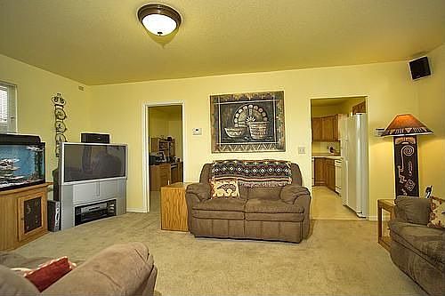 5th image of 1225 W Byers Pl