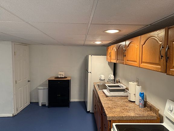2nd image of 75 Moody Ave #1