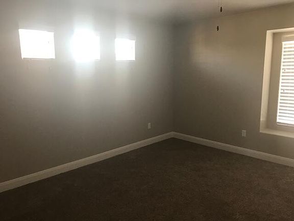 5th image of 2520 Blackhawk Dr #75